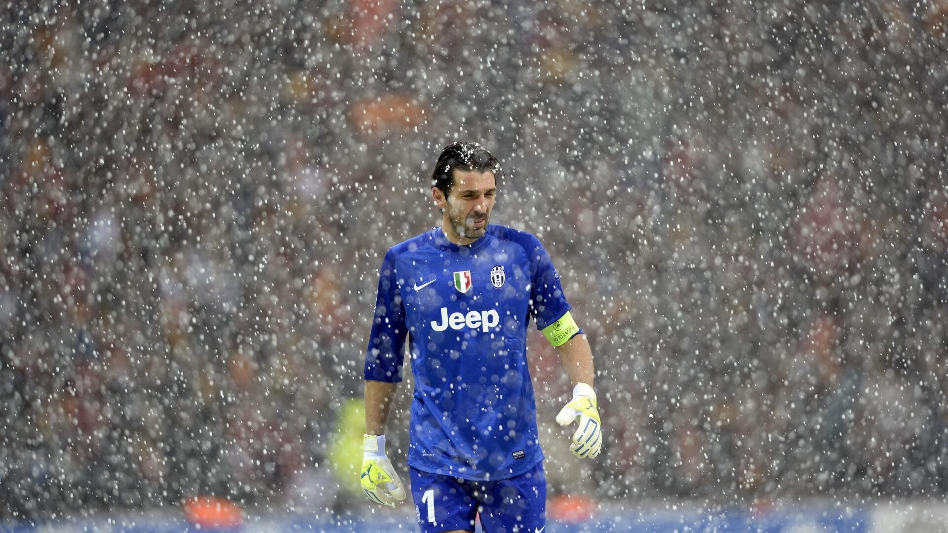 “足球+文化+旅游”多产业深度融合成为行业亮点，助推地方经济发展