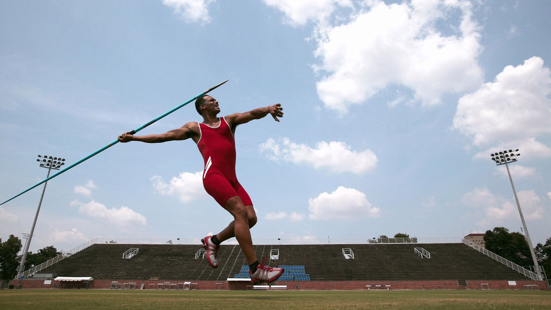 极速狂飙：最速圈速纪录诞生瞬间，极速狂飙百度百科